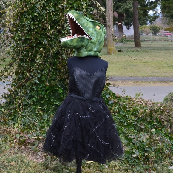 Hot Topic Dresses & Skirts - NWT Hot Topic 16 Catwoman Party Dress